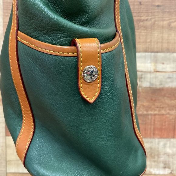 Dooney & Bourke Large Leather Tote Shoulder Bag - Picture 12 of 13
